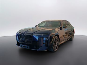 BMW BMW i7 60 xDrive Berlina