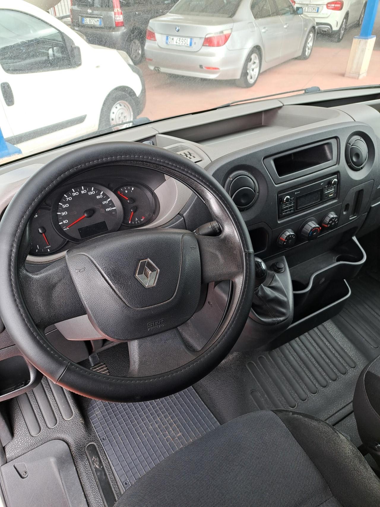 RENAULT MASTER 2.3 DCI 125CV L2-H2 - FURGONE - PERDE OLIO