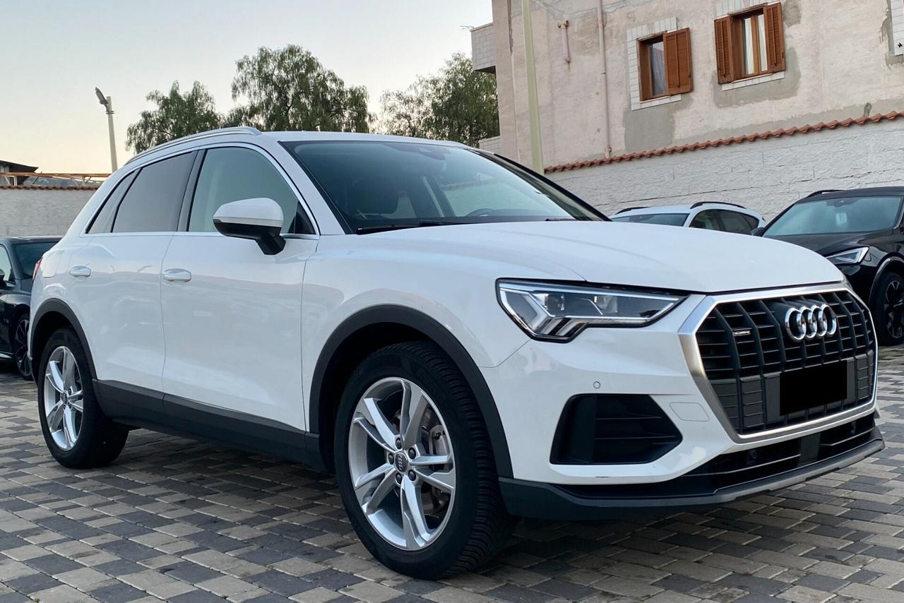 Audi Q3 Business 2.0 TDI 190CV s-tronic quattro 40