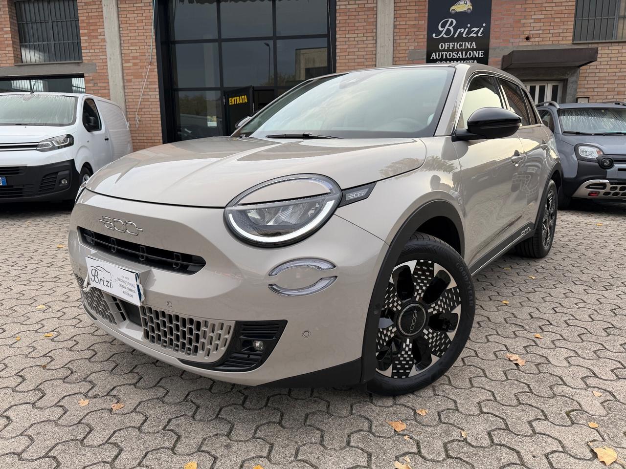 Fiat 600 Hybrid 100 CV DCT MHEV La Prima