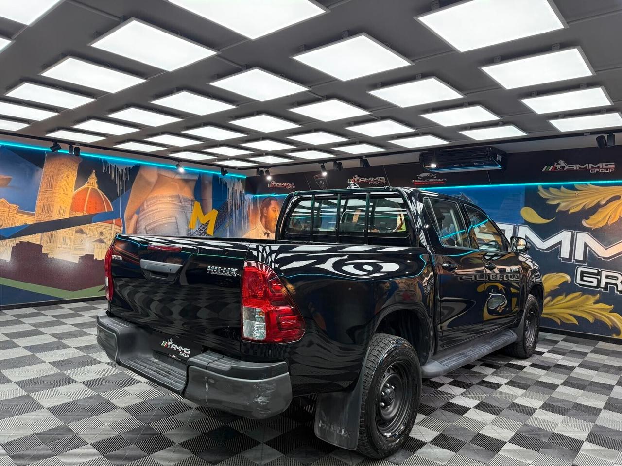 Toyota Hilux 2.4 D-4D A/T 4WD 4 porte Double Cab Comfort (886)