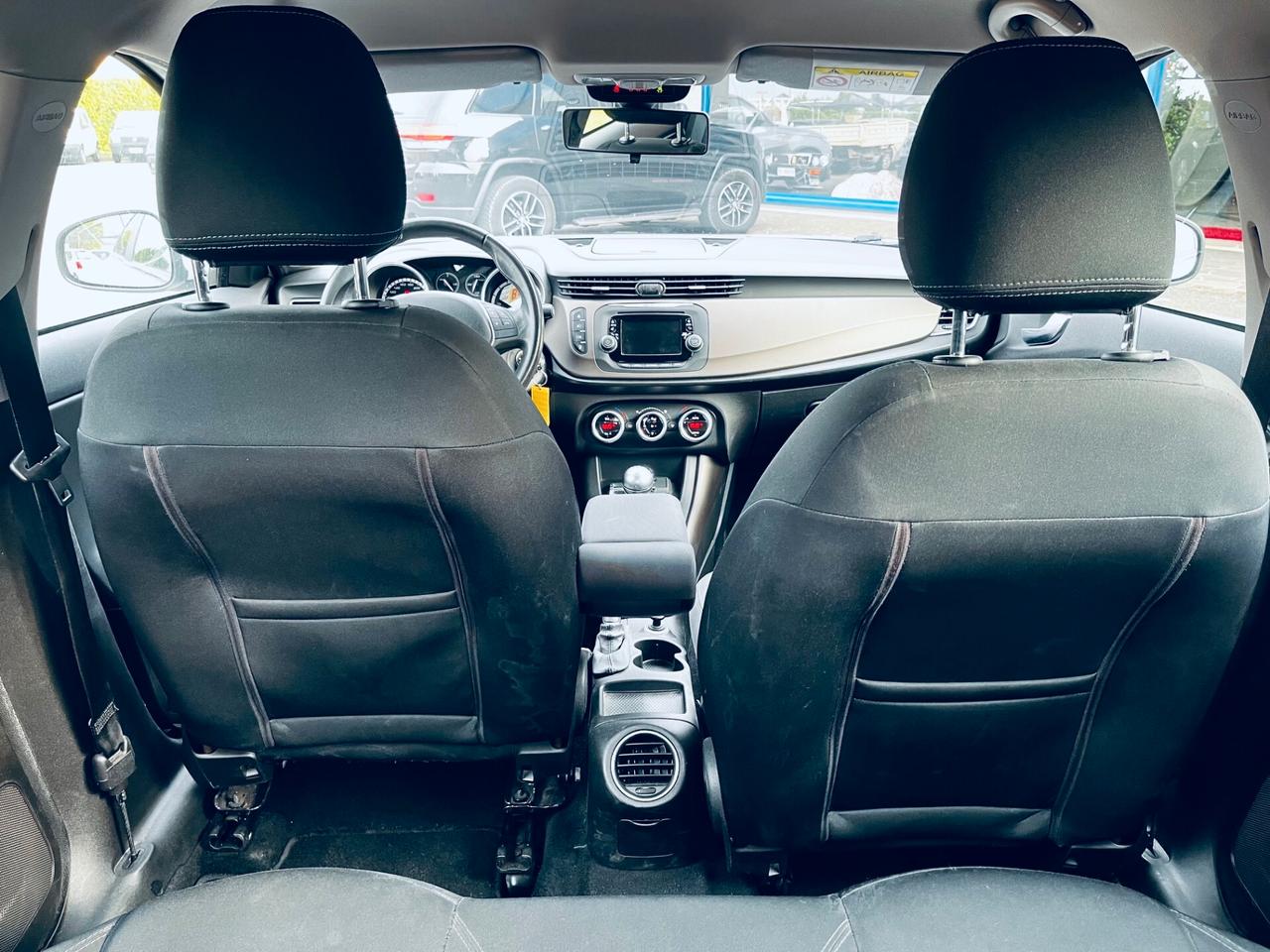 Alfa Romeo Giulietta 1.6 JTDm-2 105 CV Distinctive