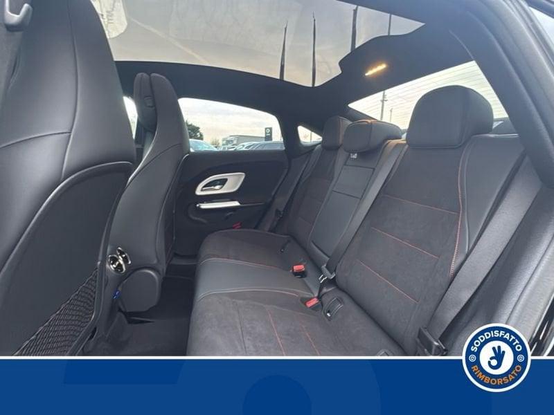 Mercedes-Benz CLA 200 Automatic Coupé 4Matic AMG Line Advanced Plus