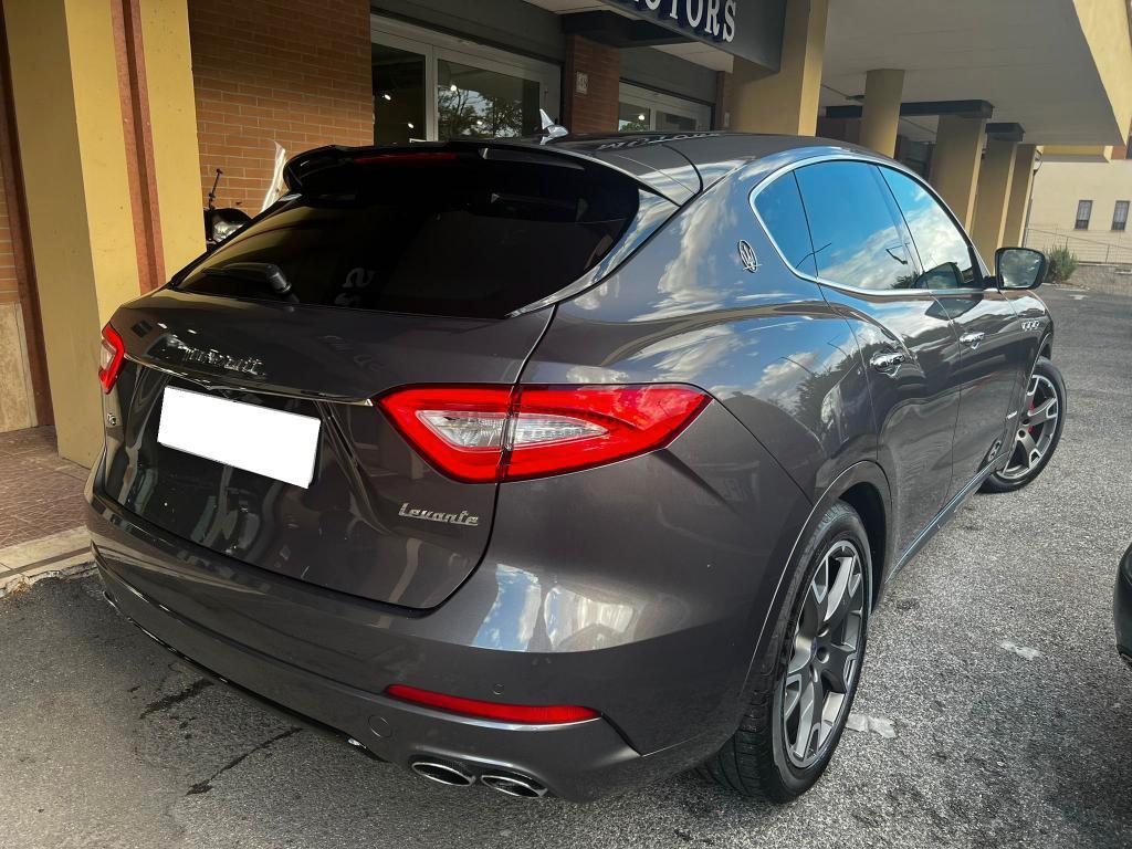 Maserati Levante 3.0 V6 Gransport 275cv auto