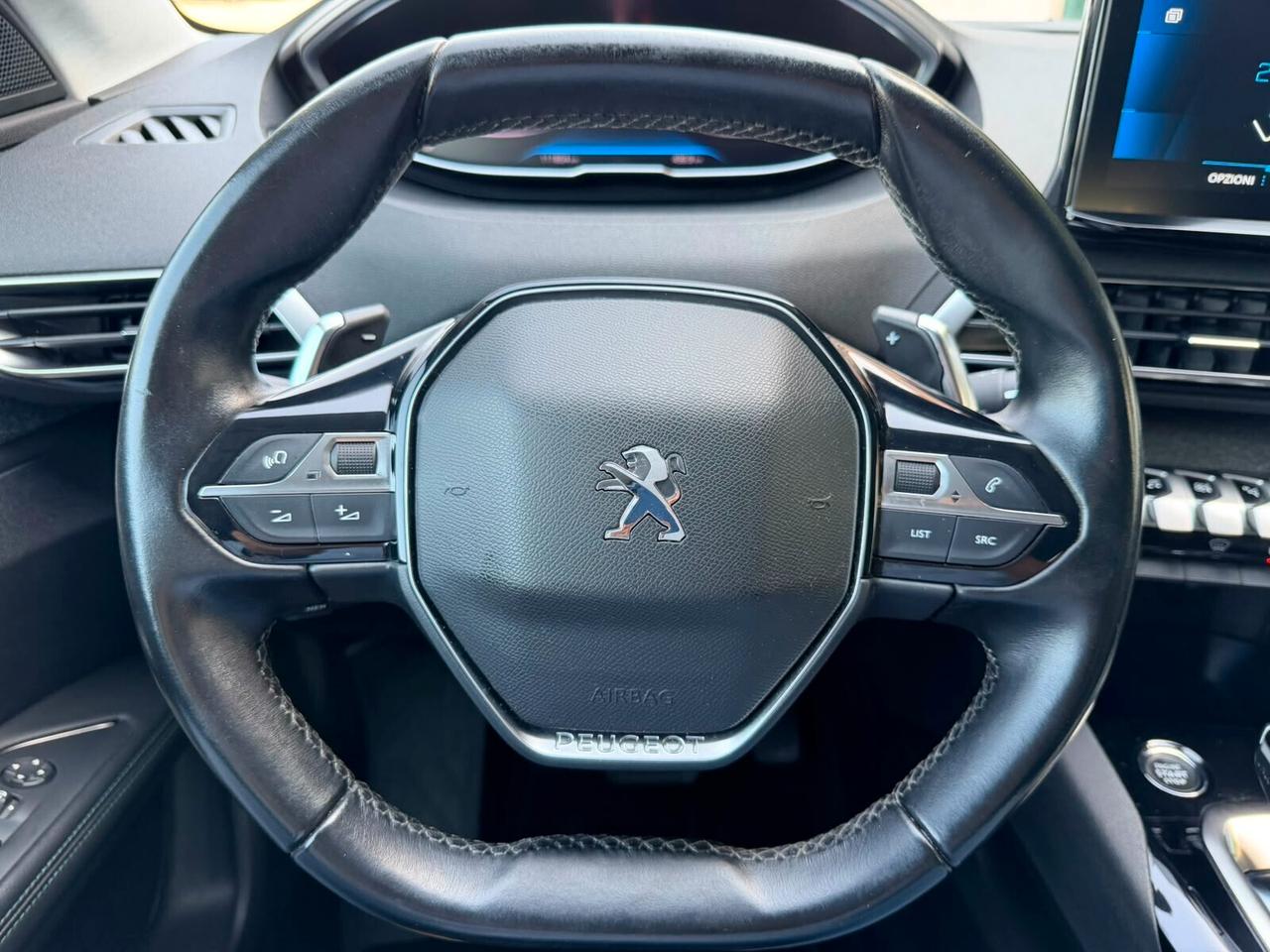 Peugeot 3008 1.5 HDi 130 EAT8 ALLURE - FULL LED/KEYLESS