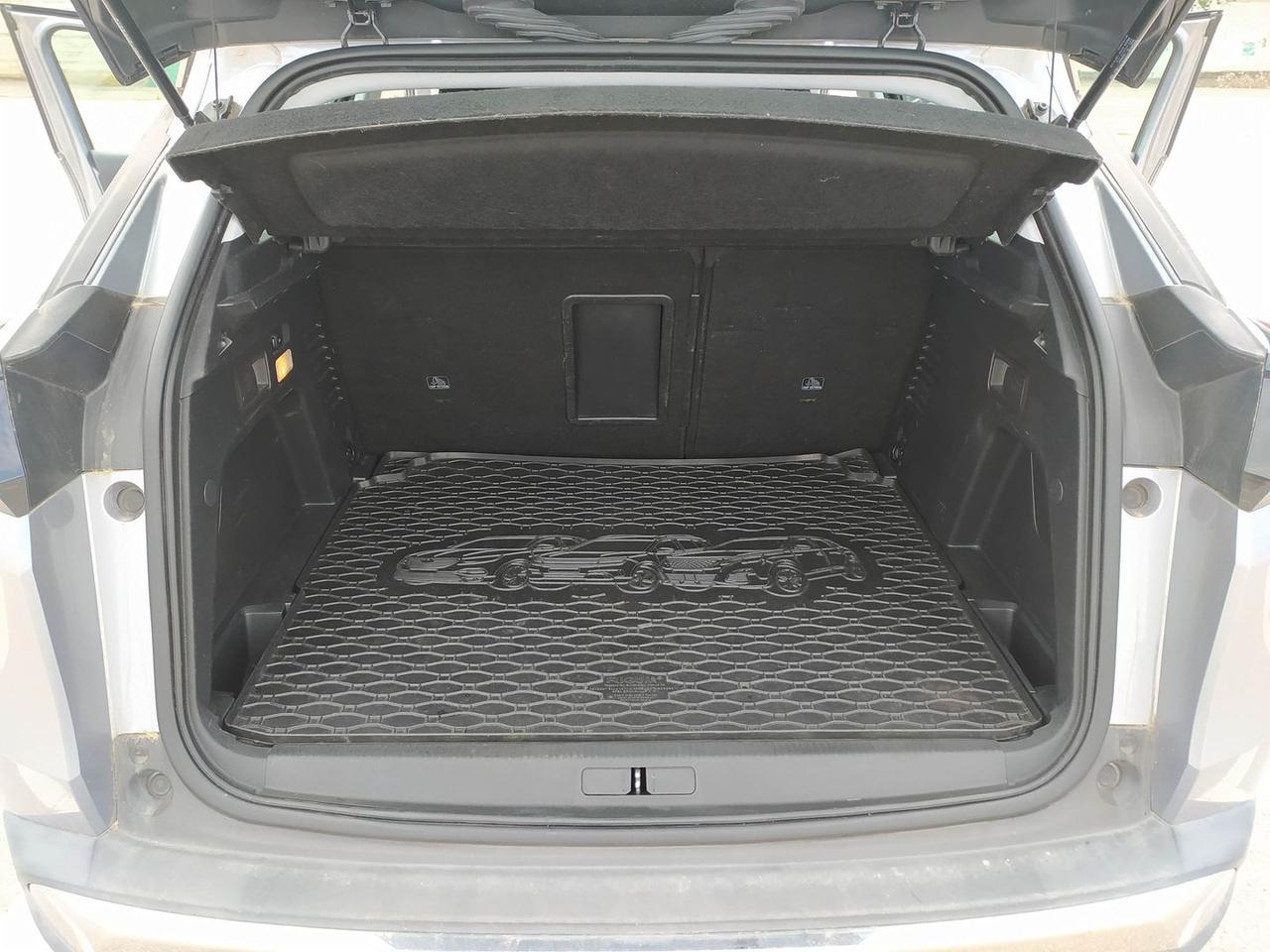 Peugeot 3008 Active 1.5 Blue HDI 130