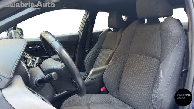 TOYOTA C-HR 1.8 Hybrid E-CVT Active