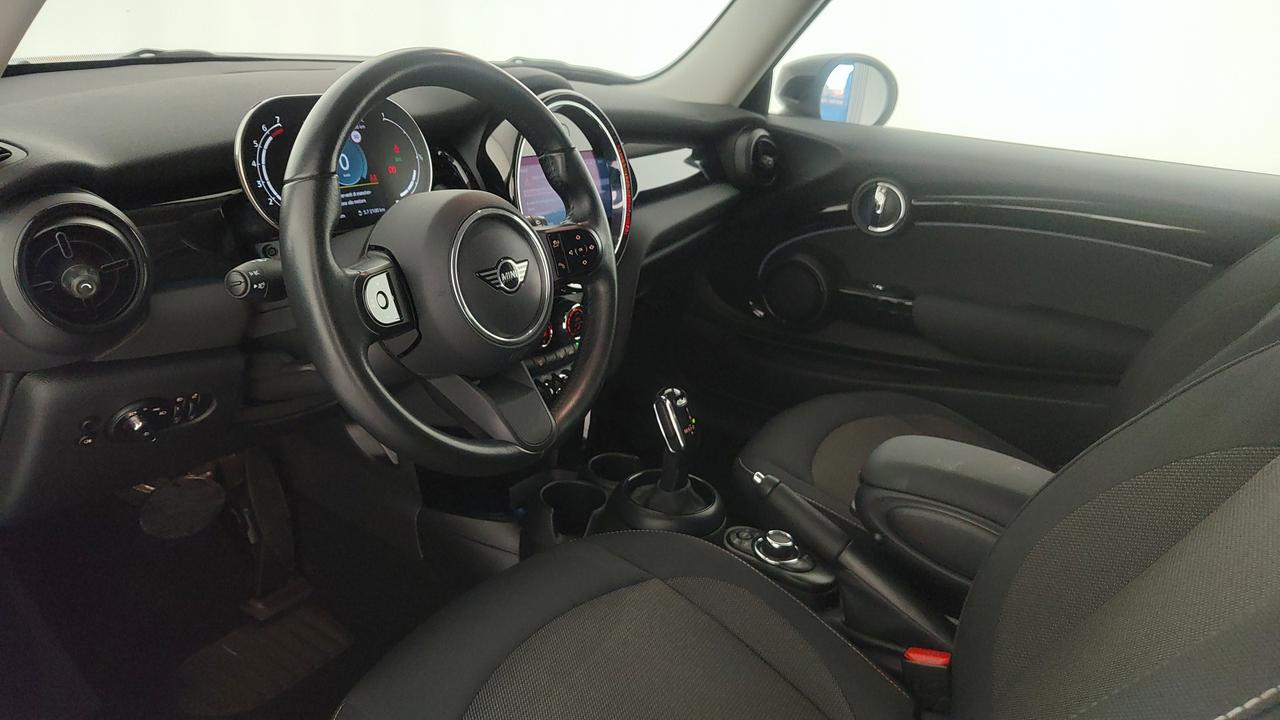 MINI Mini IV F56 2021 3p - Mini 3p 1.5 Cooper Classic auto