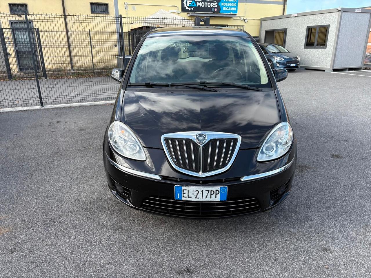 Lancia MUSA 1.4 - 110000km - adatta nepatentati