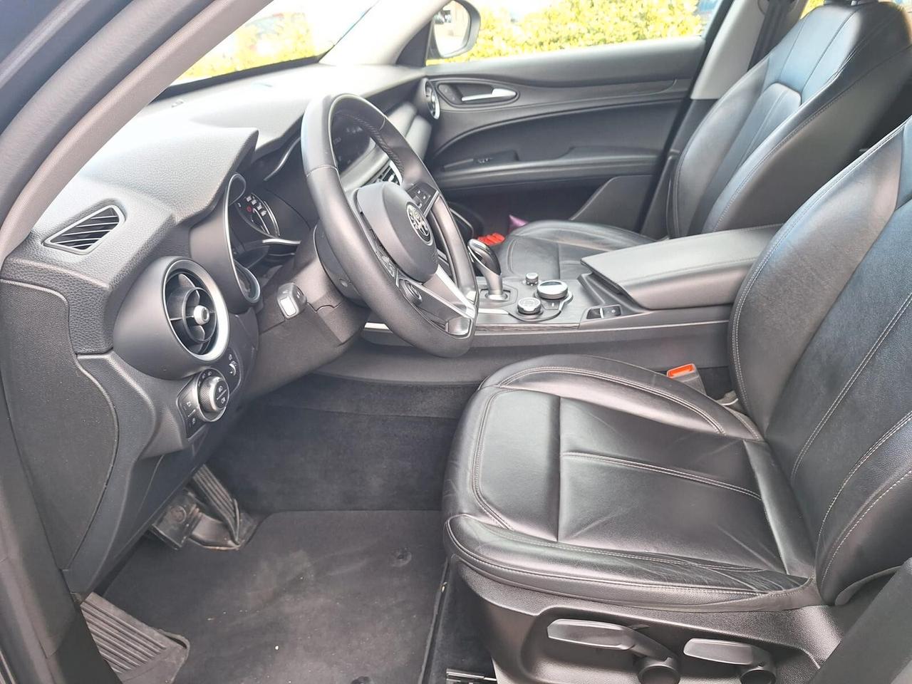 Alfa Romeo Stelvio 2.2 Turbodiesel 210 CV AT8 Q4 Business