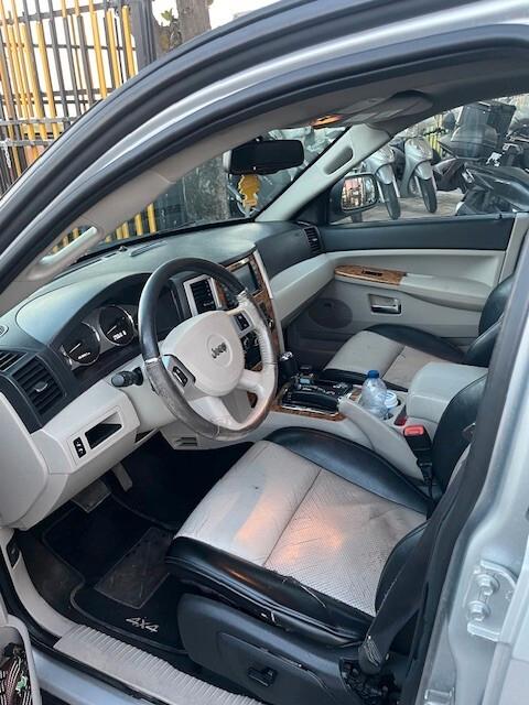 Jeep Grand Cherokee 3.0 V6 CRD Overland