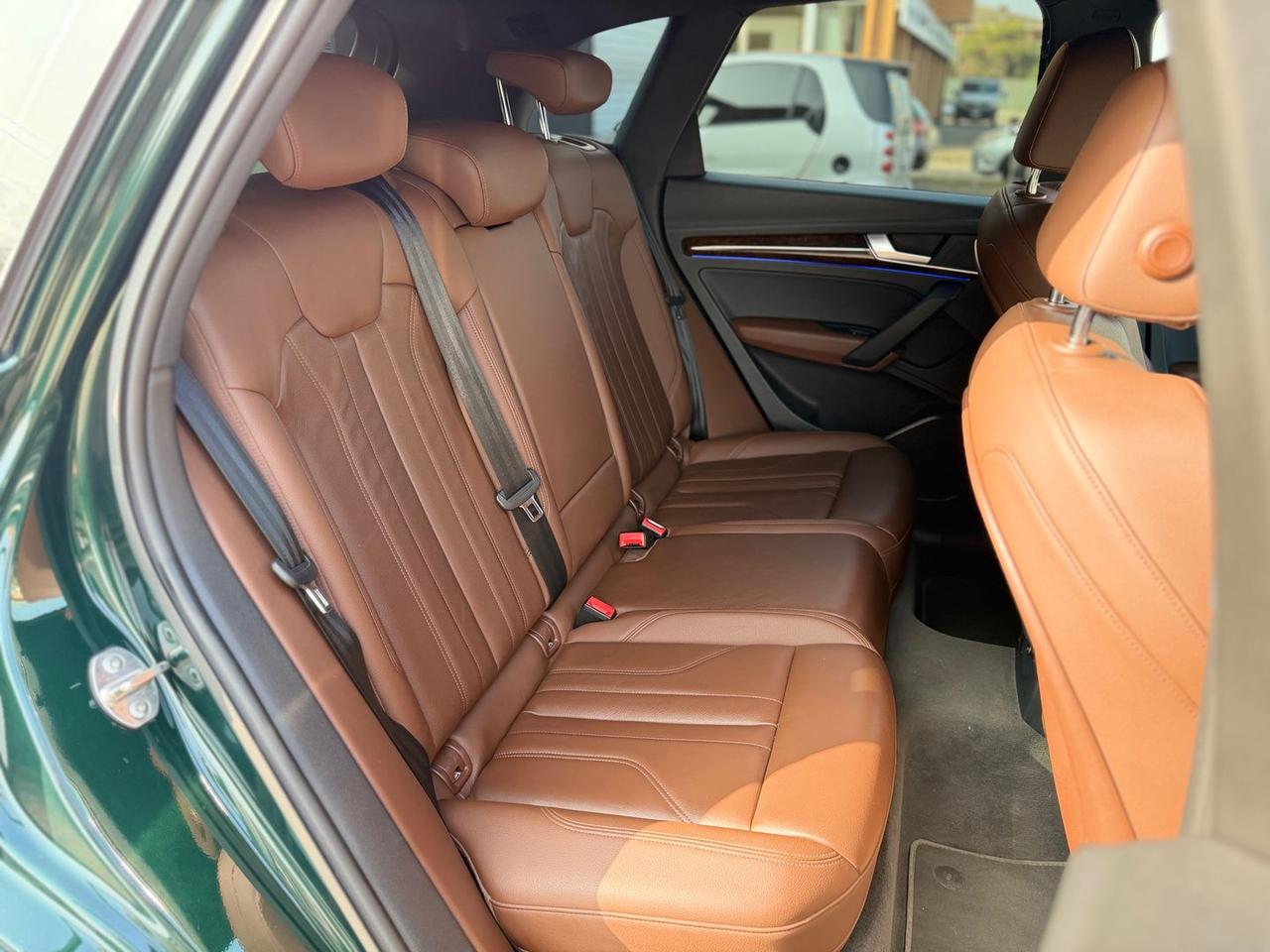 Audi Q5 Business Sport 2.0 40 TDI #9784