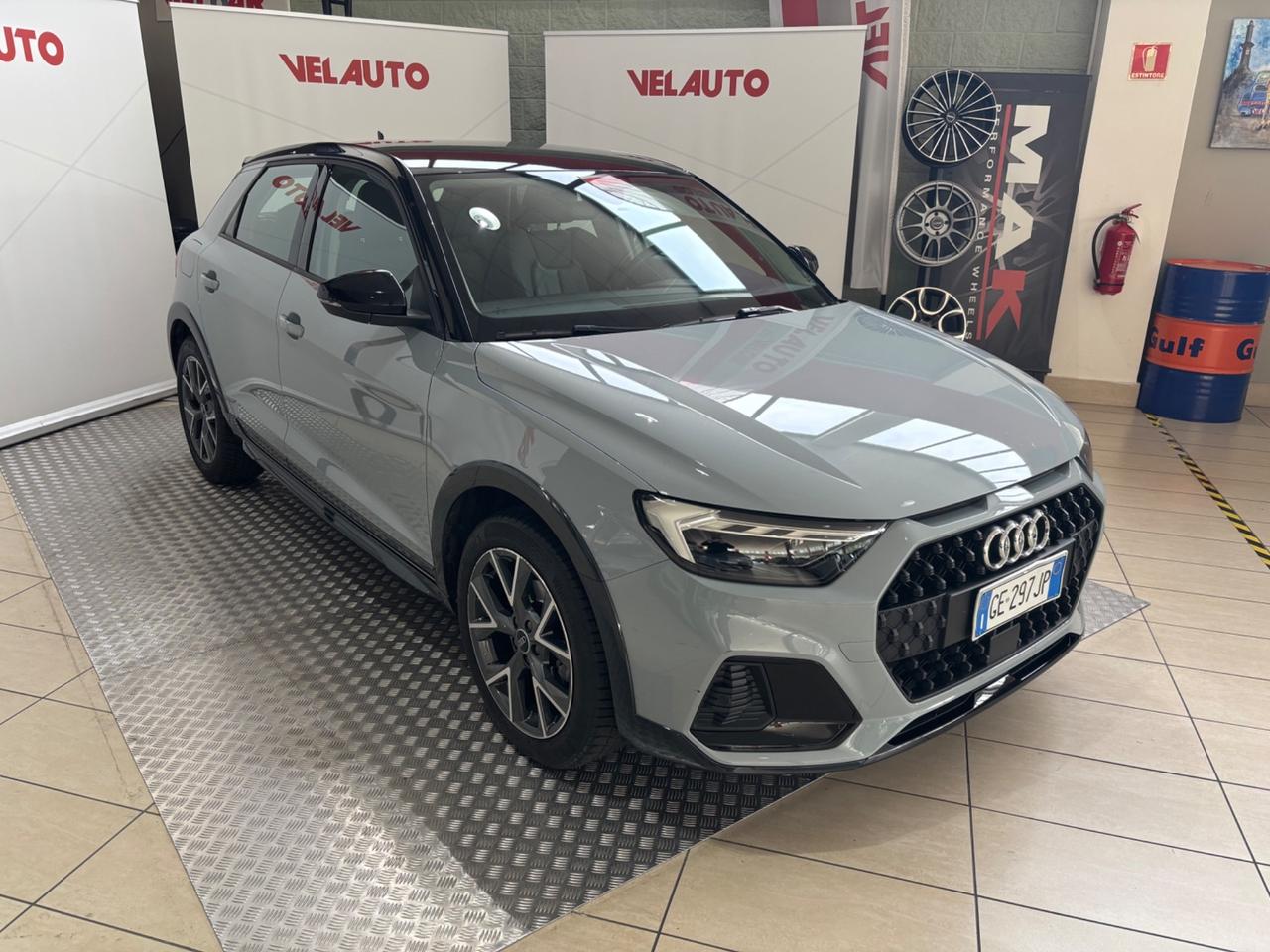 Audi A1 citycarver 35 TFSI S tronic Identity Contrast