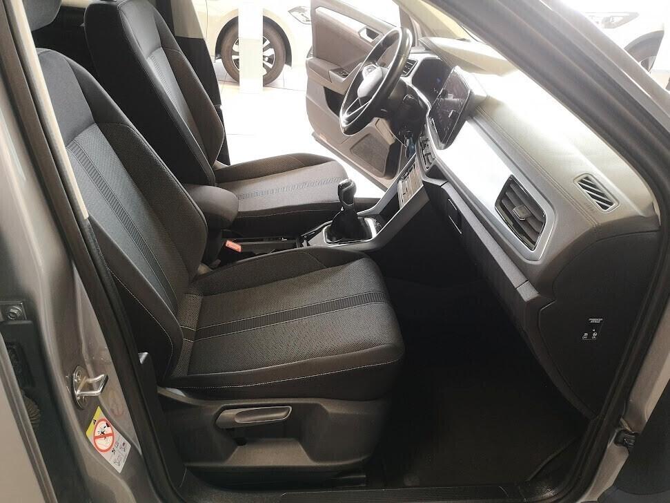 Volkswagen T-Roc 1.0 TSI Life 110CV 6 marce Fari led