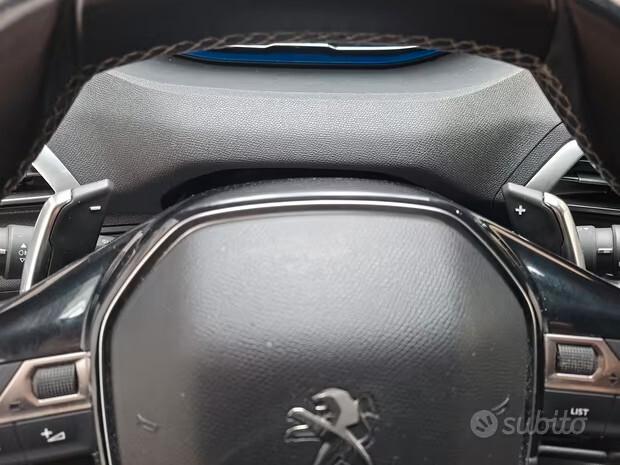 Peugeot 3008 BlueHDi 130 S&S Allure