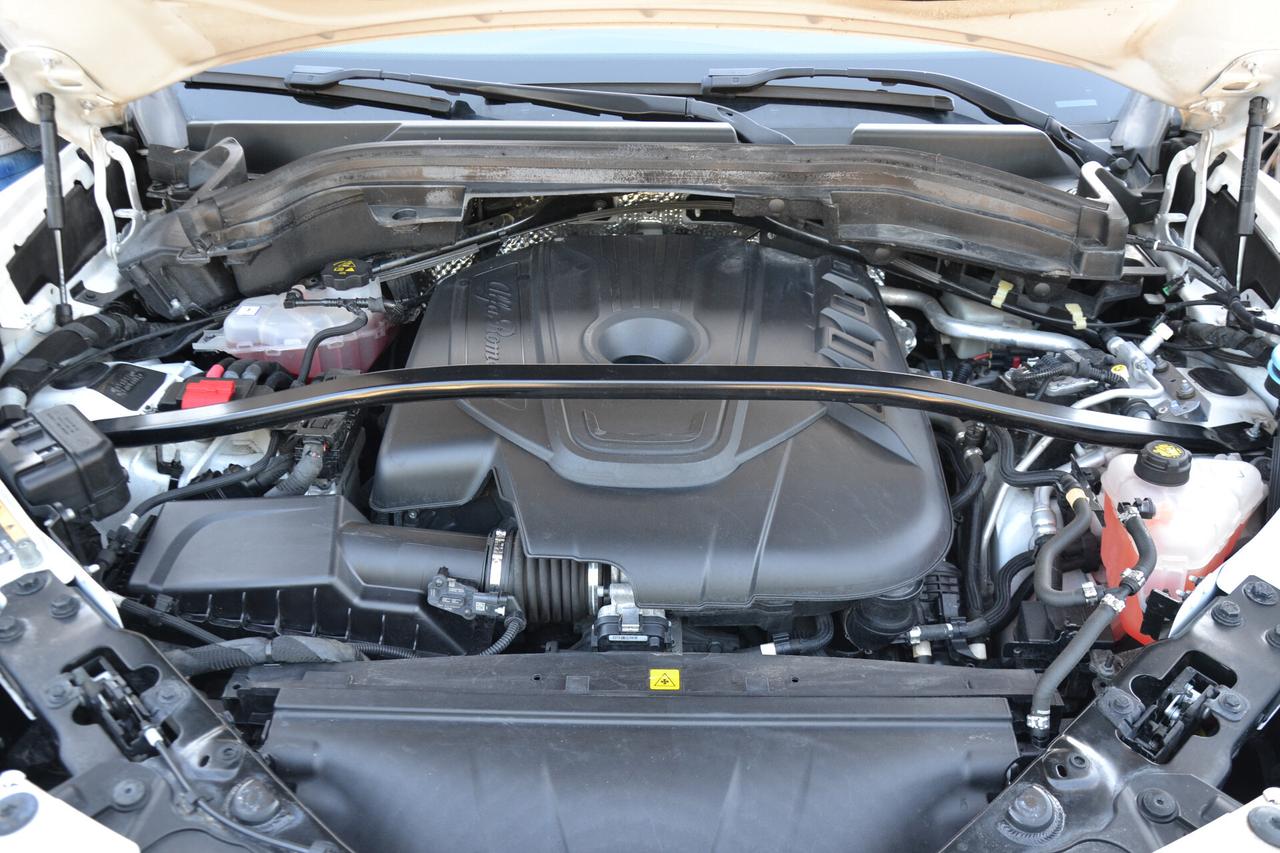 Alfa Romeo Stelvio 2.2 190CV AT8 Q4 SPRINT • PREZZO SENZA VINCOLI • UNIPRO' • ITALIANA • FATTURABILE • GARANZIA 12 MESI