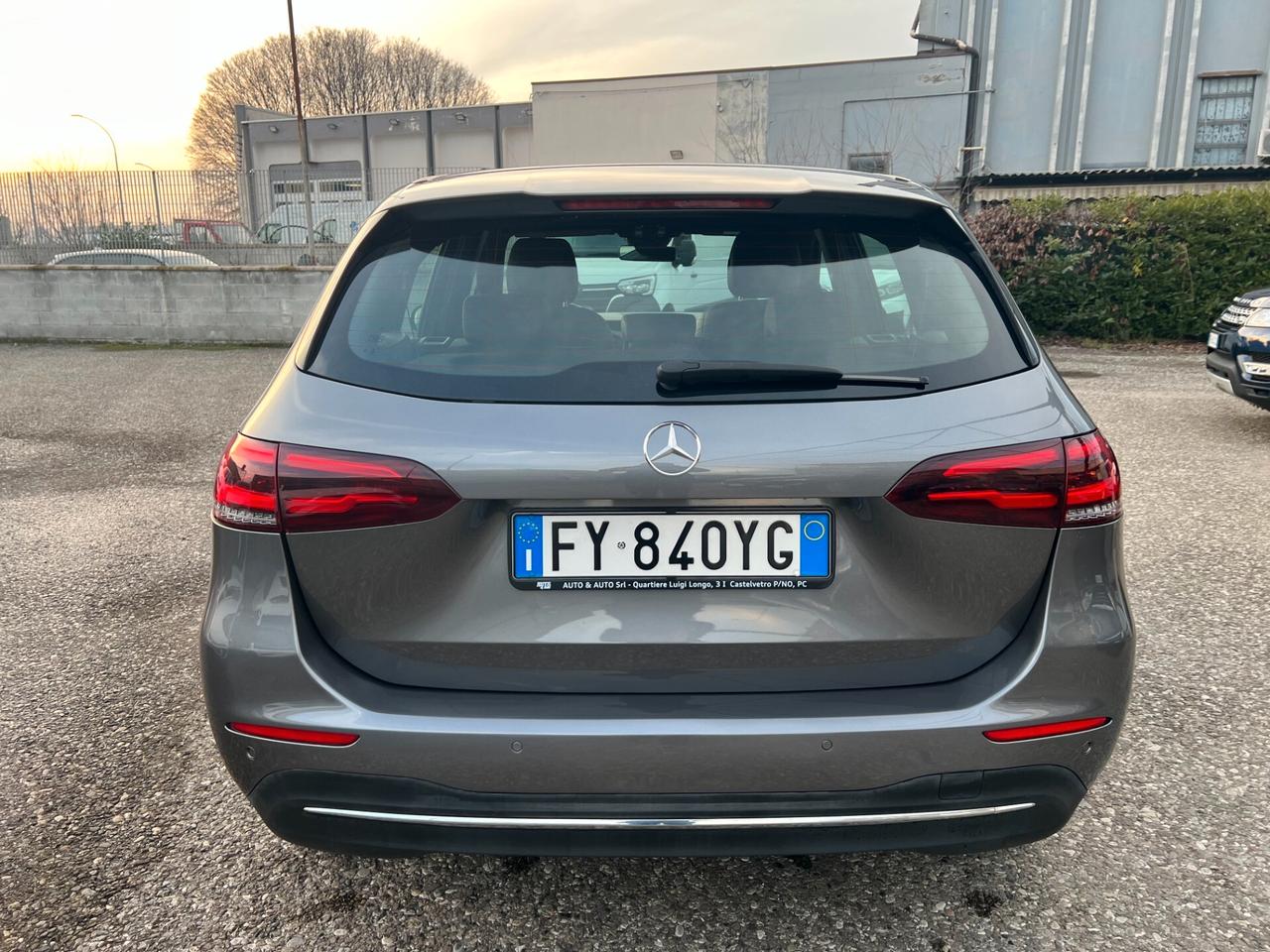 Mercedes-benz B 180 d Automatic Business Extra