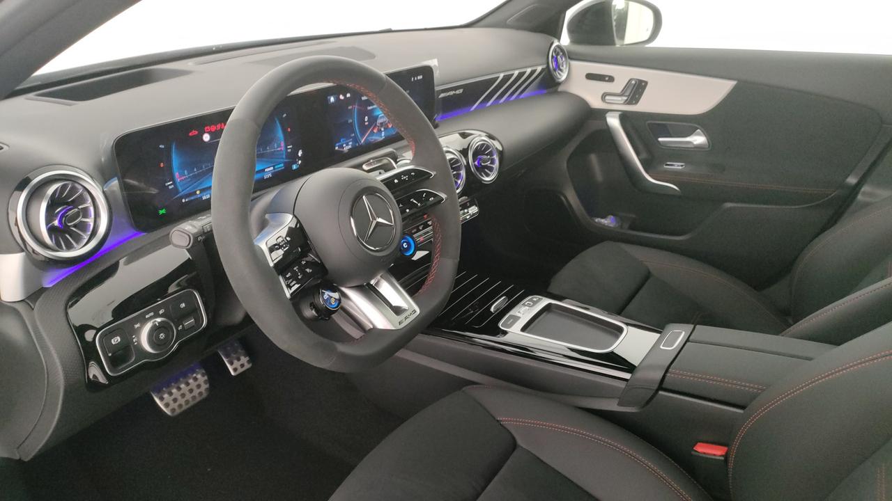 Mercedes-Benz Mercedes-AMG A 35 4MATIC
