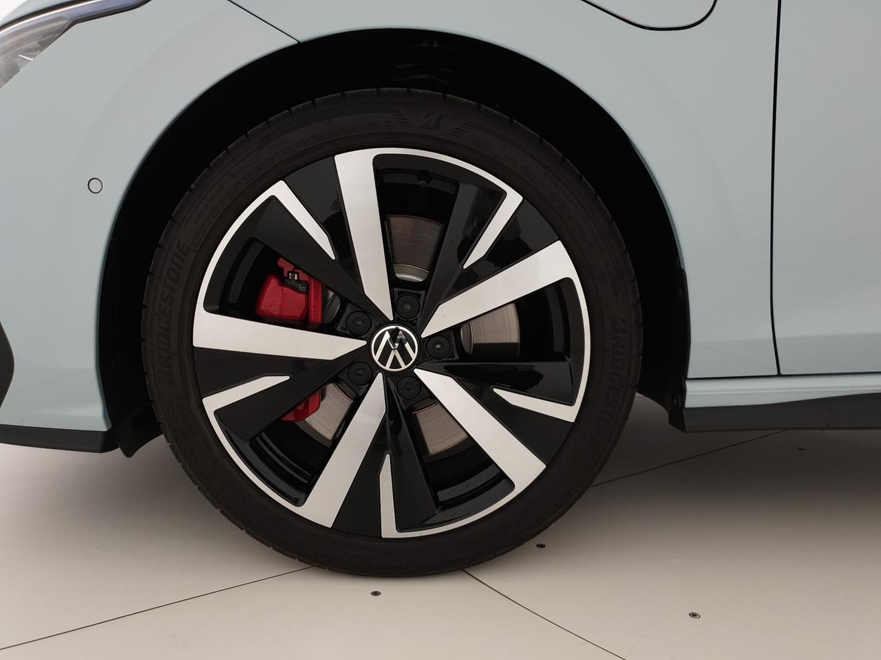 Volkswagen Golf 1.5 tsi ehybrid gte 272cv dsg