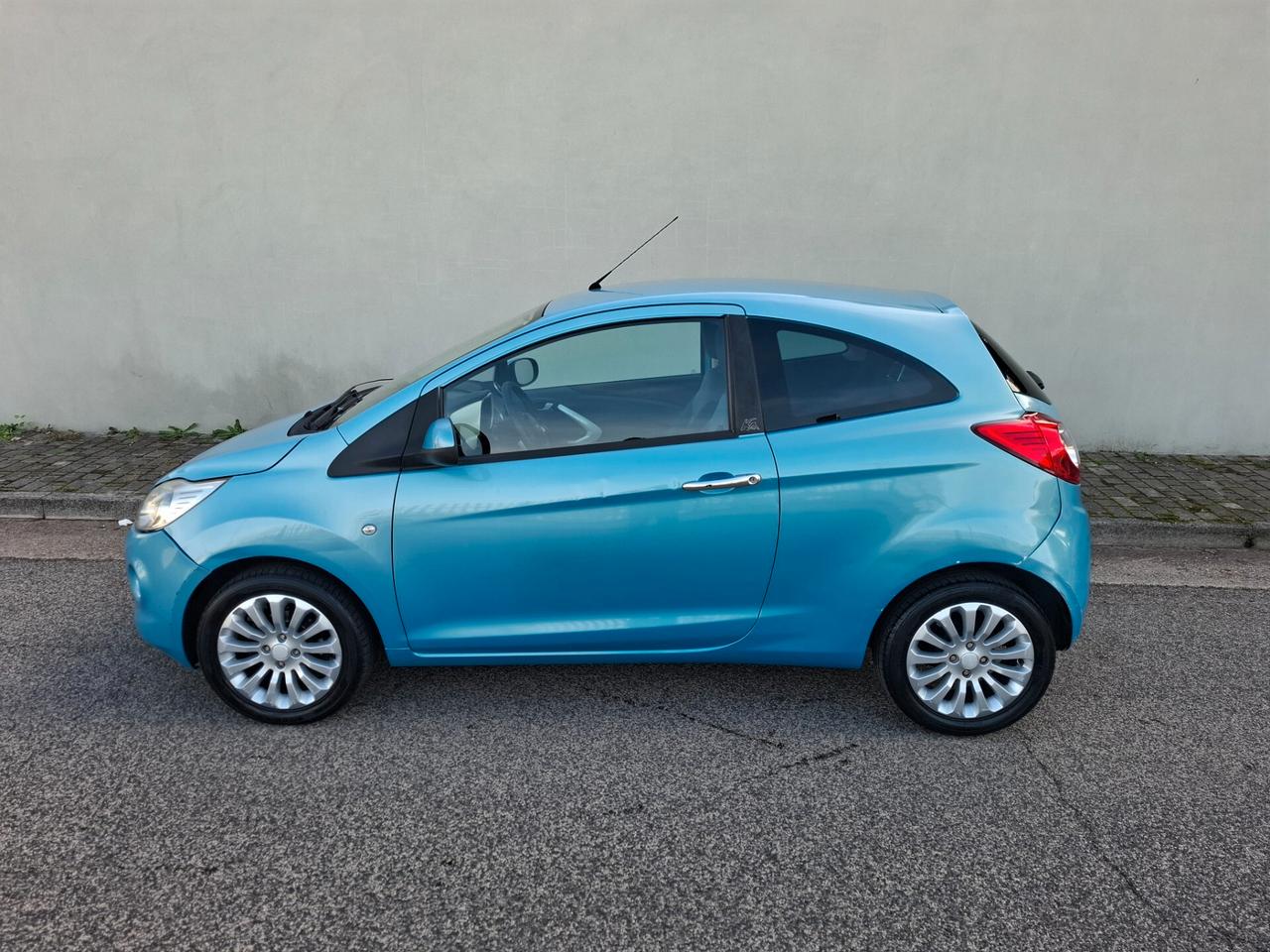 Ford Ka Ka+ 1.2 8V 69CV Titanium