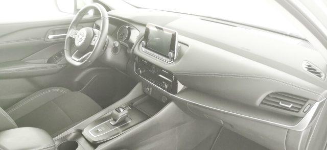 NISSAN Qashqai MHEV 158 CV Xtronic Business