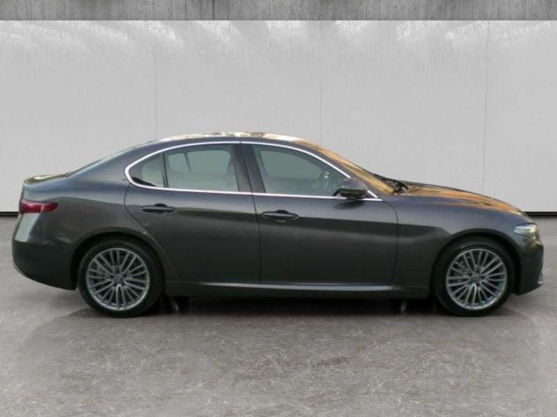 Alfa Romeo Giulia 2.2 t Executive 190cv auto my19