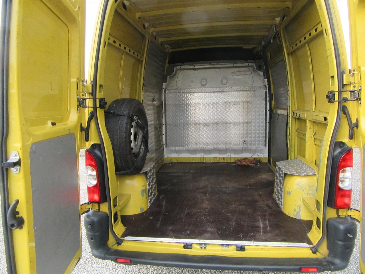 RENAULT MASTER 2.5 DCI 145 CV 2009