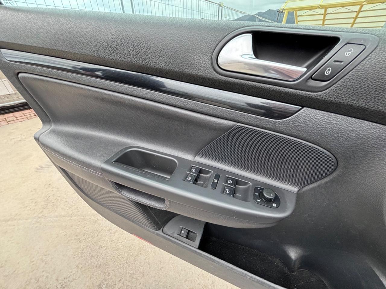 Volkswagen Golf 1.9 TDI DPF 5p. GT Sport