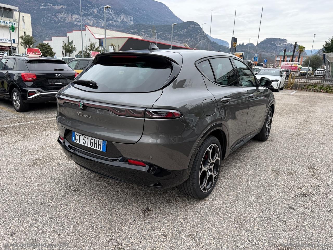 ALFA ROMEO Tonale 1.5 130 CV MHEV TCT7 Veloce MY24 PACK : VELOCE, PREMIUM,WINTER, RUOTE EXTRA 19',