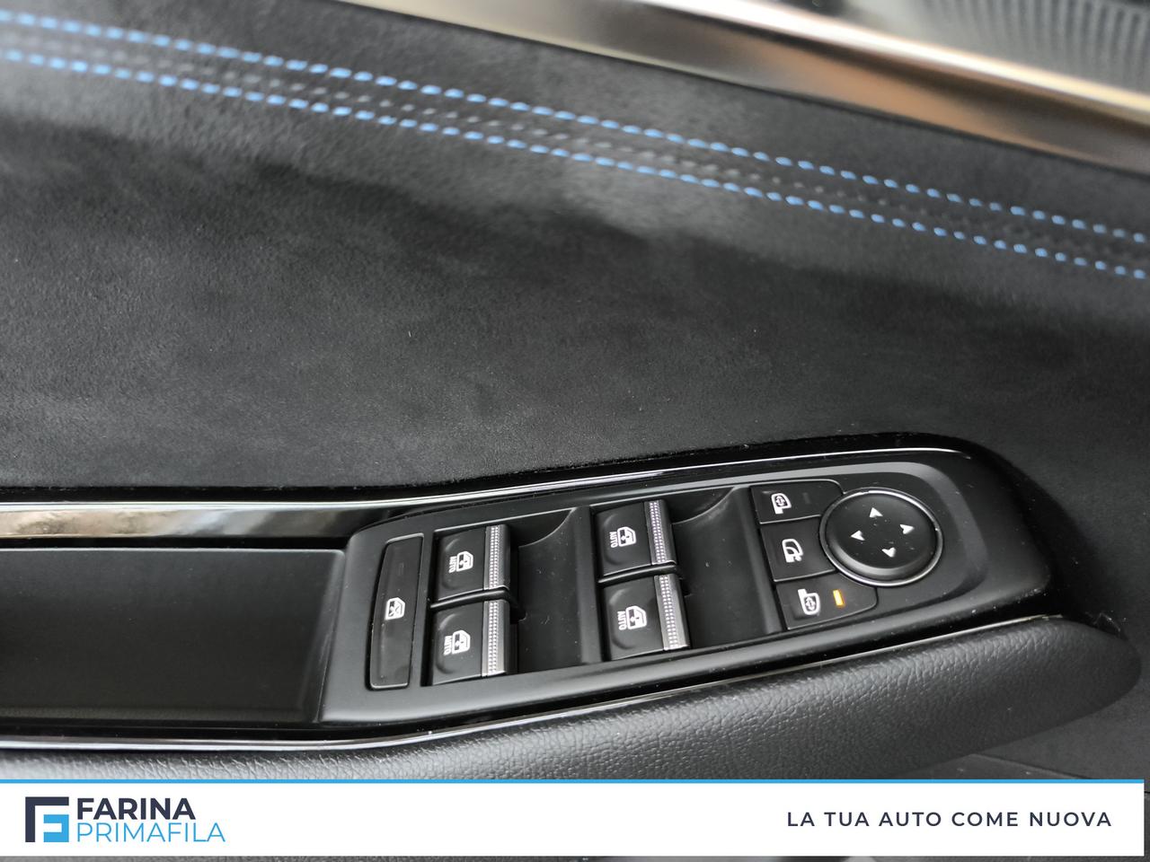 RENAULT Austral 2023 - Austral 1.2 E-Tech full hybrid Techno Esprit Alpine 200cv auto