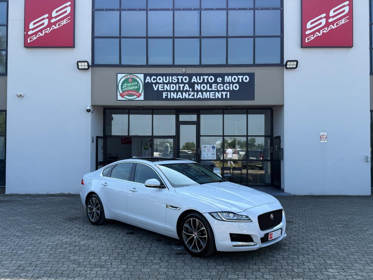 Jaguar XF 3.0 D V6 300 CV aut.|TETTO|PELLE