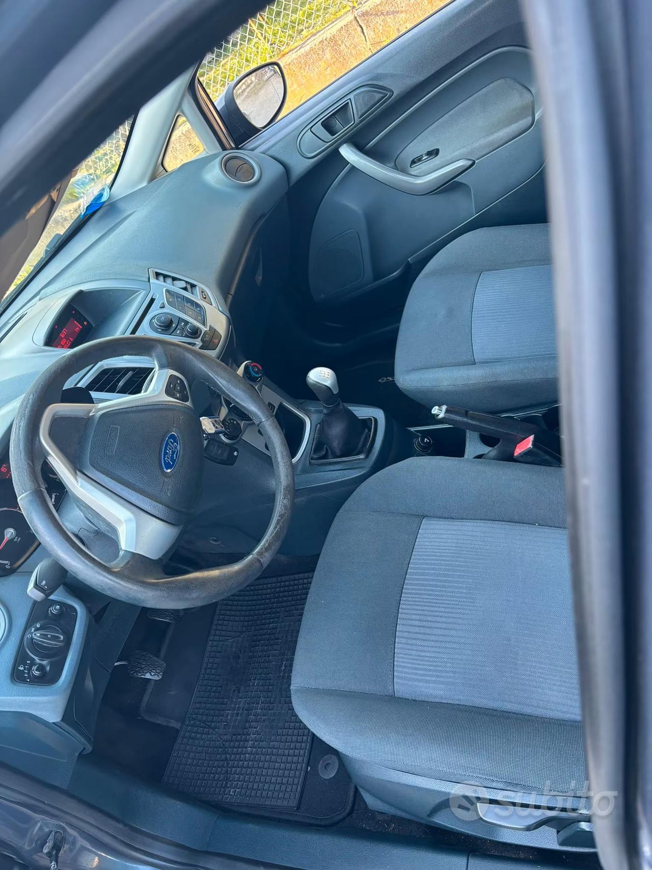 Ford Fiesta 14TDCi 5porte 2011
