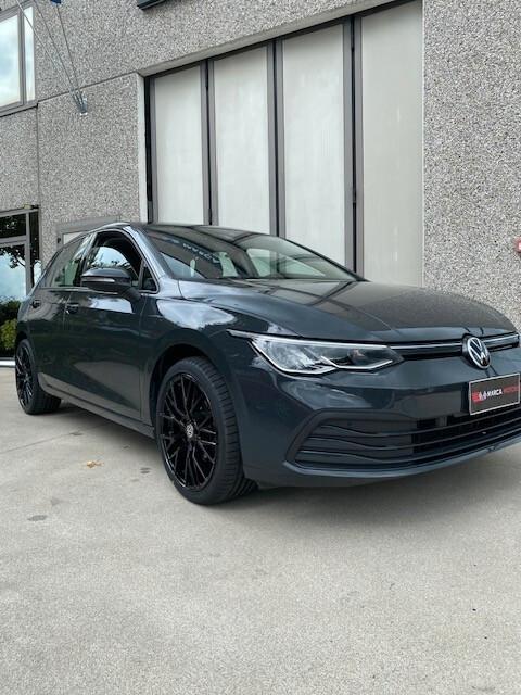 Volkswagen Golf VIII 1.0 eTSI EVO DSG Life 11CV