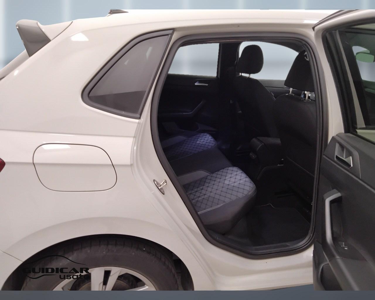 VOLKSWAGEN Polo VI 2022 - Polo 1.0 tsi R-Line 95cv