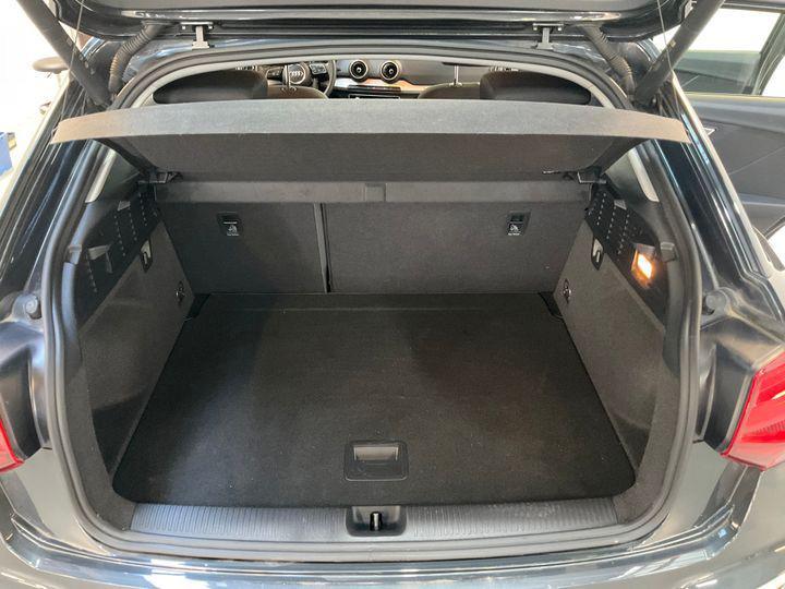 Audi Q2 1.0 TFSI Advanced LED Matrix, Carplay, Retrocamera, Sedili riscaldati