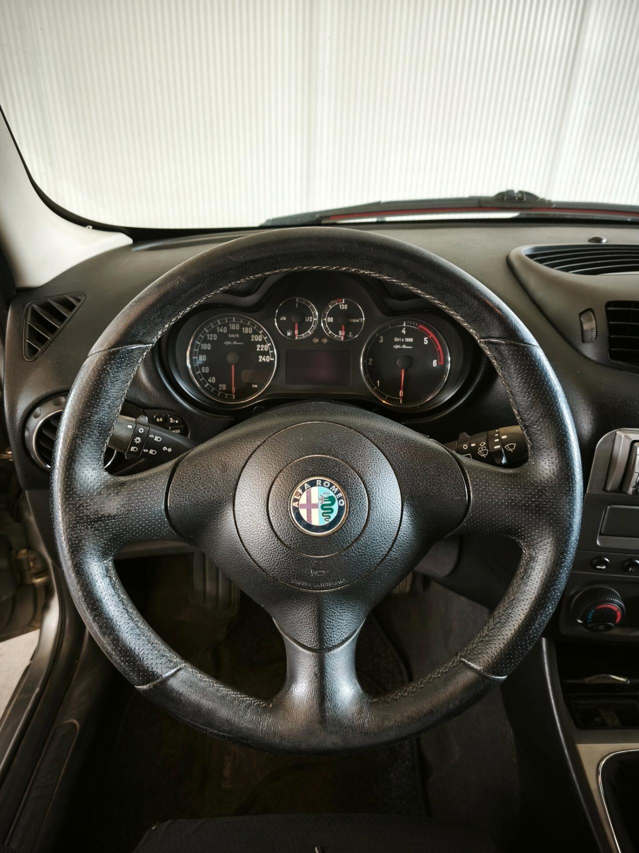 Alfa Romeo 147 1.9 JTD M-JET 16V 5 porte