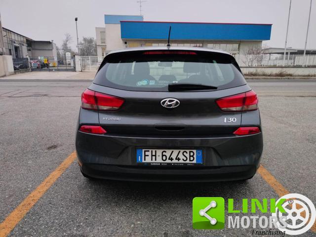 HYUNDAI i30 1.4 MPI 5p. Classic 16V