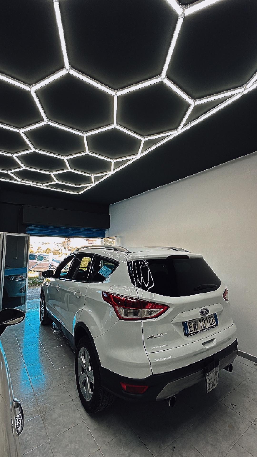 Ford Kuga 2.0 TDCI 140 CV 2WD