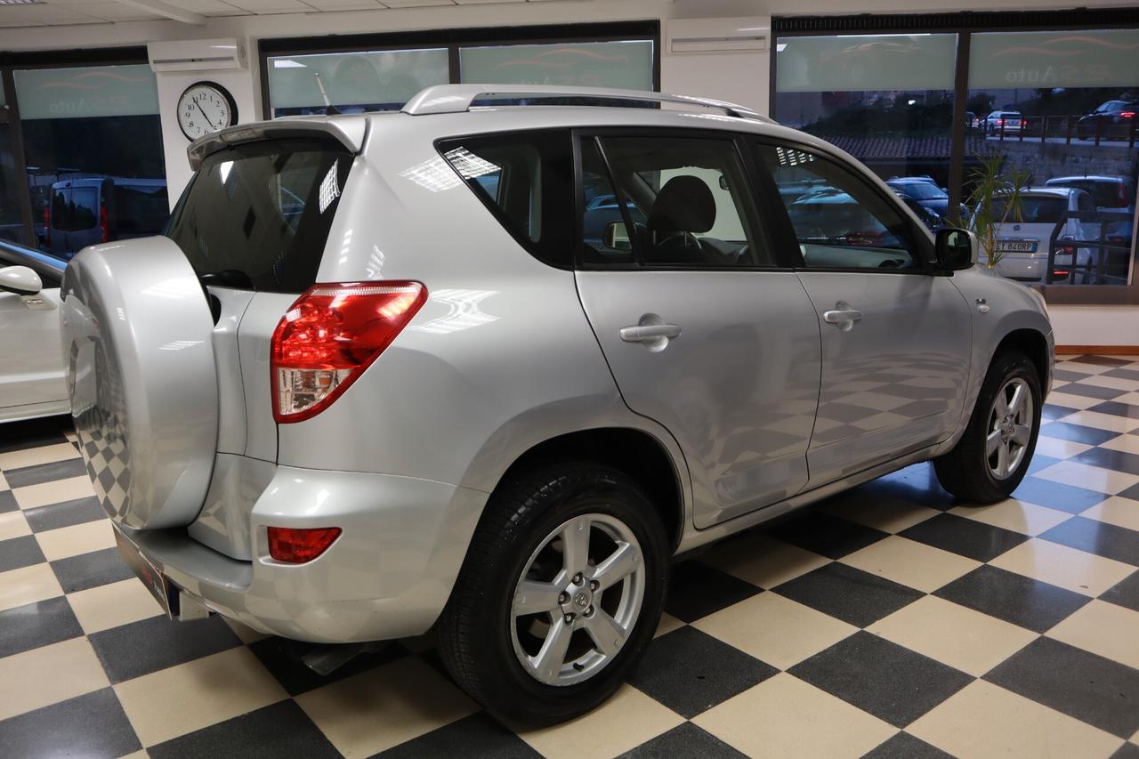 Toyota RAV 4 RAV4 2.2 D-4D 136 CV