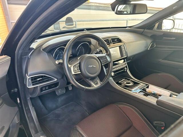 Jaguar XE 2.0 D Turbo aut. R-Sport