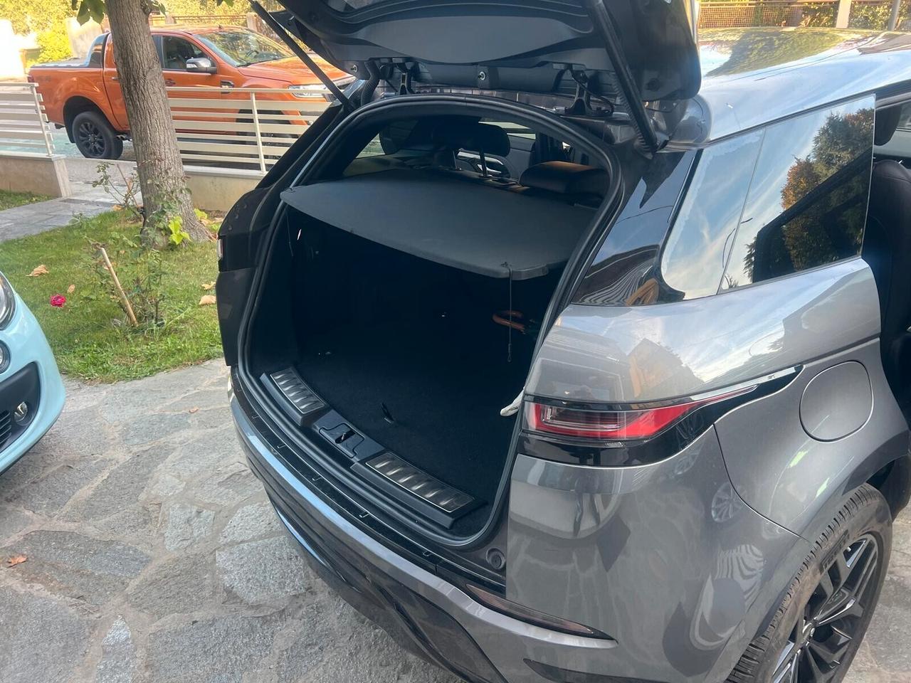 RANGE ROVER EVOQUE 2.0D I4-L.Flw R DYNAMIC HSE