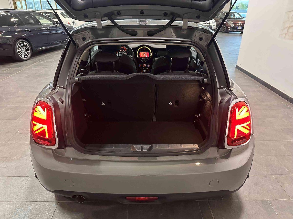 MINI One Boost + CHILI 1.5 BENZINA 102Cv - OTTIME CONDIZIONI - GARANZIA 24 MESI