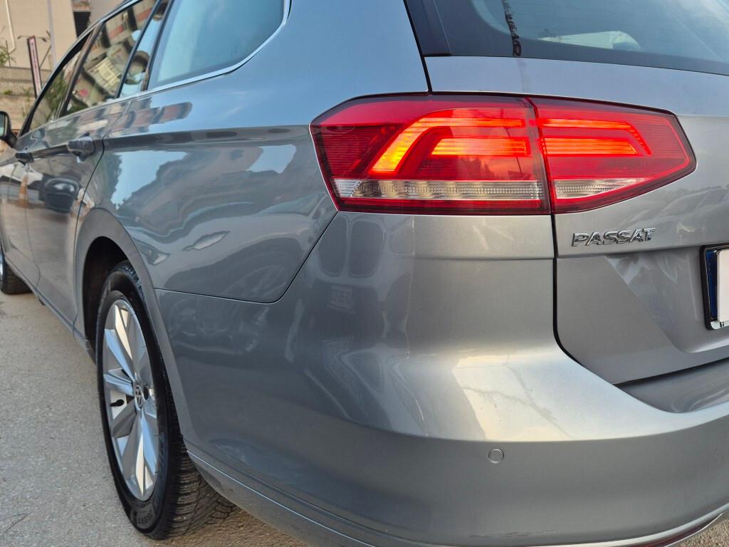 Volkswagen Passat Variant 2.0 TDI DSG 150cv BlueMotion