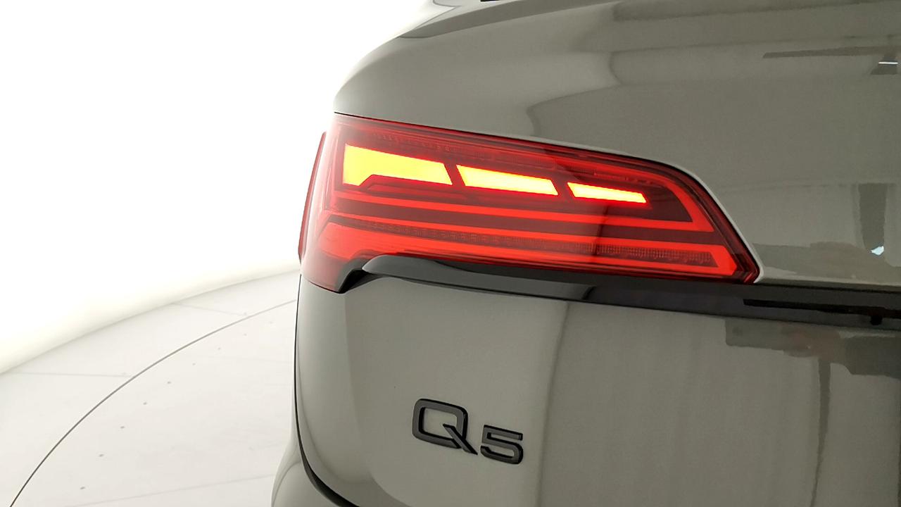 AUDI Q5 I Sportback 2021 - Q5 Sportback 40 2.0 tdi mhev 12V S lin