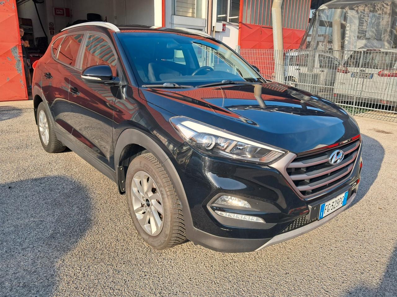 Hyundai Tucson 1.6 business