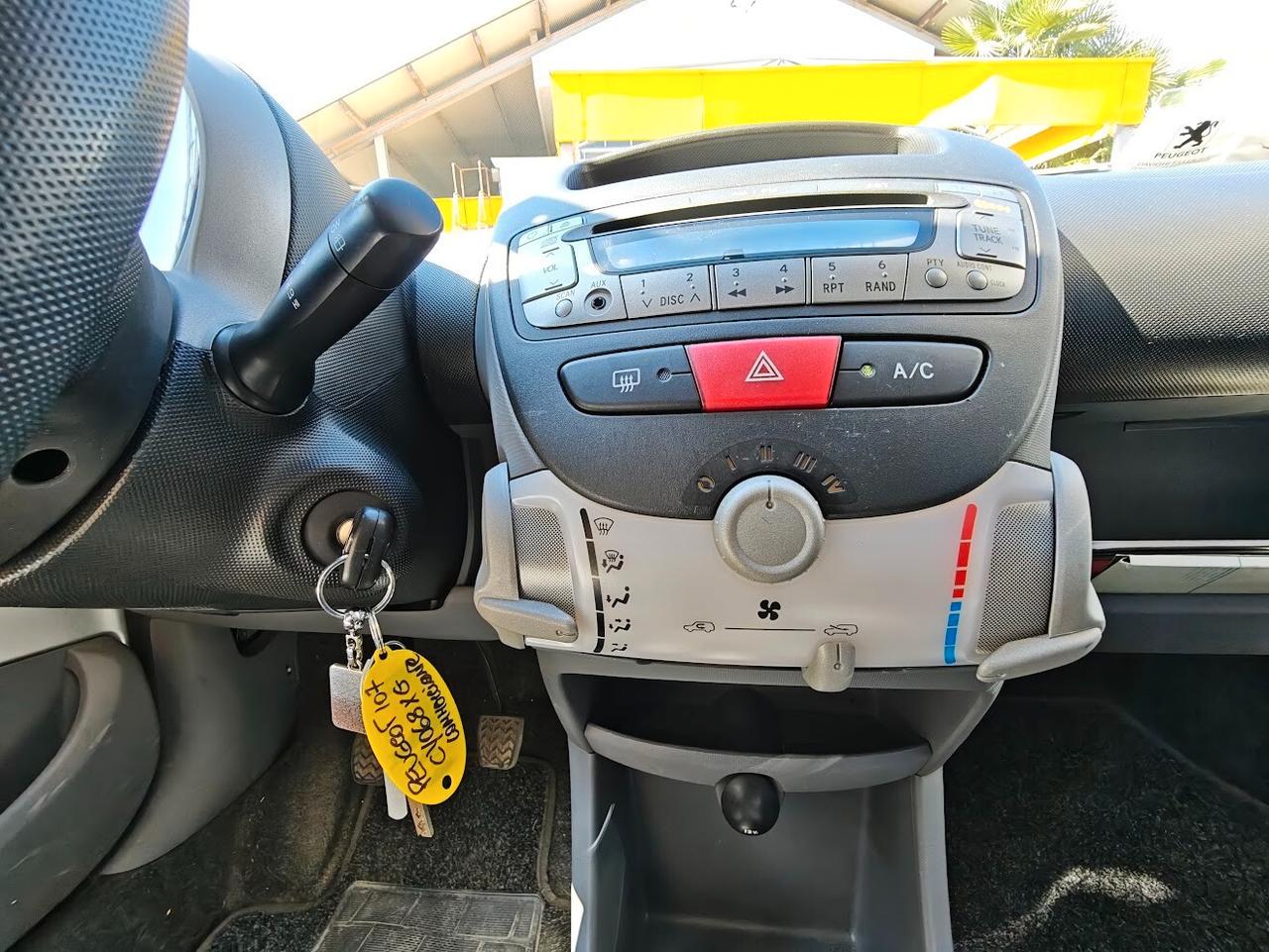 Peugeot 107 1.0 68CV UNICO P. SOLO 25MILA KM!!!!!!!!!!!!