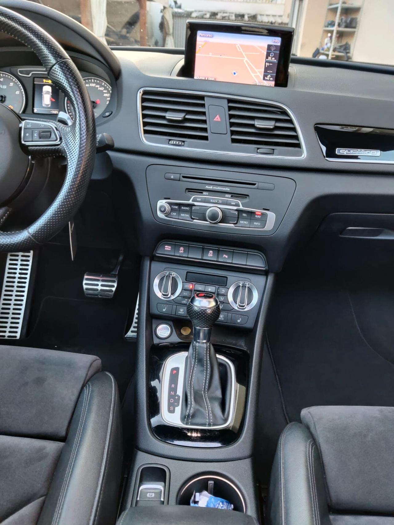 Audi RSQ3 RS 2.5 TFSI quattro S tronic