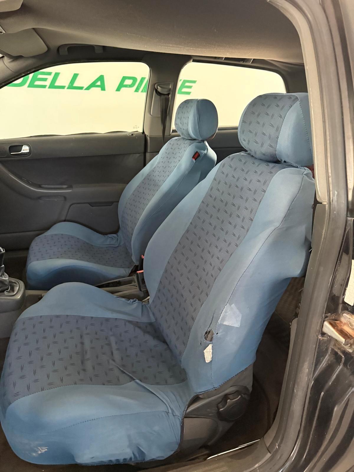 Audi A3 1.8 20V cat 3p. Attraction