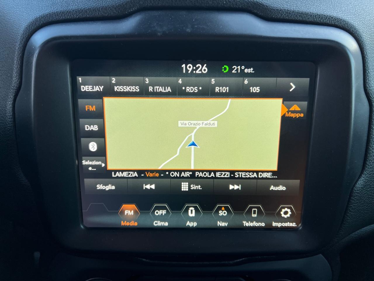 Jeep Renegade 1.6 Mjt DDCT 120 CV Longitude