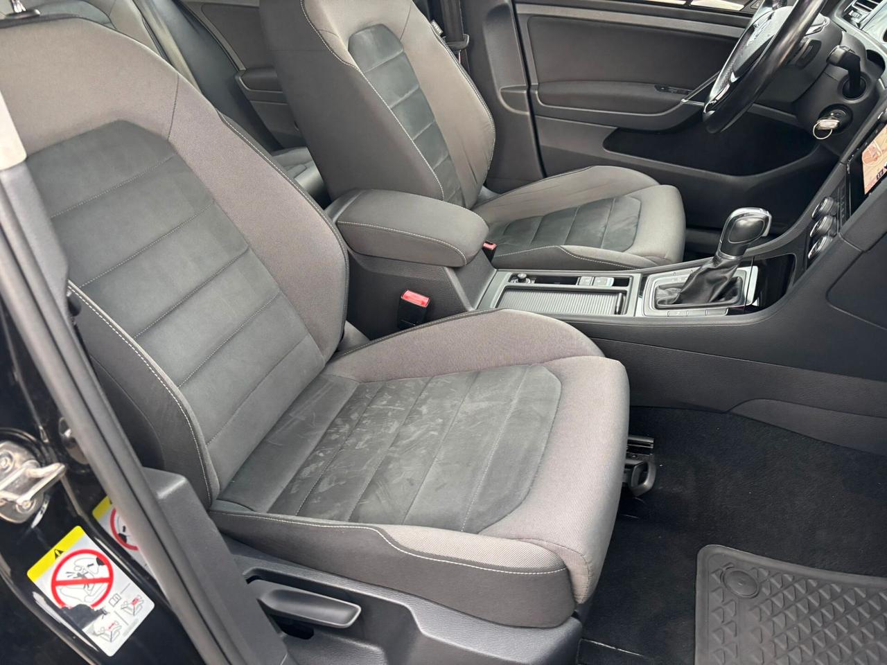 Volkswagen Golf Variant 1.4 TGI DSG Highline BlueMotion